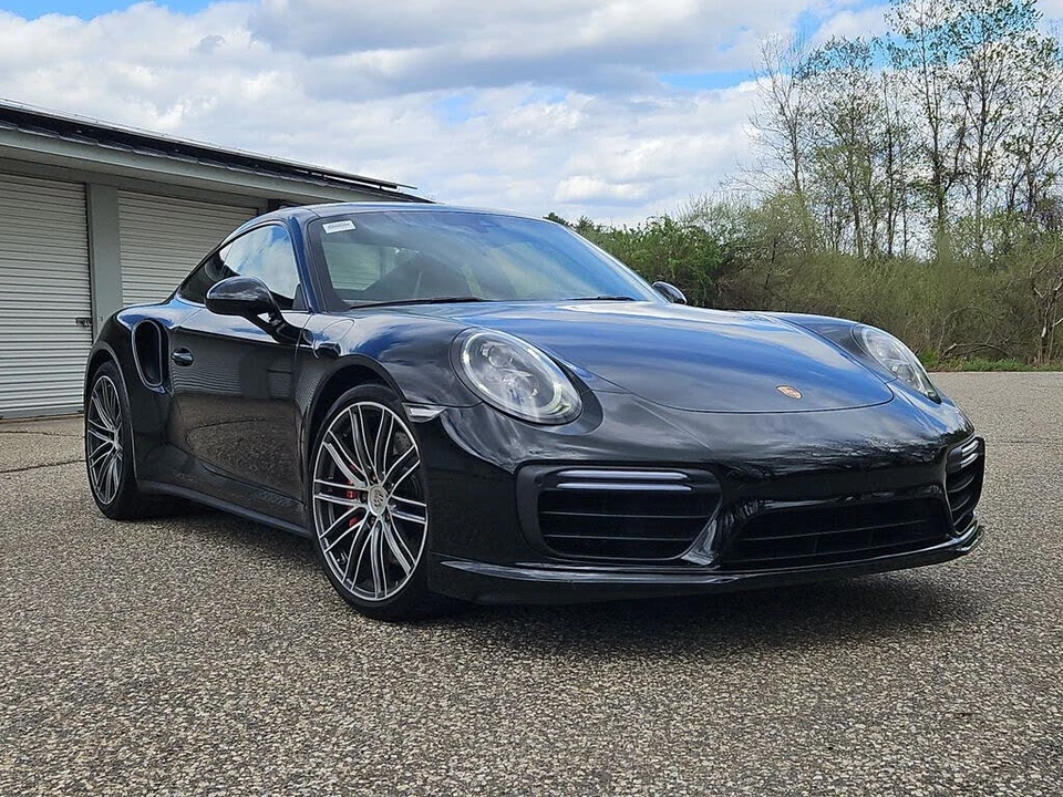 2019 Porsche 991 Turbo - Image 9 of 31