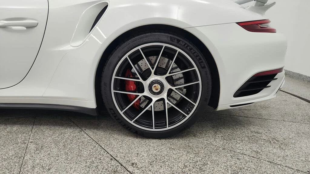 2019 Porsche 991 Turbo - Image 16 of 31