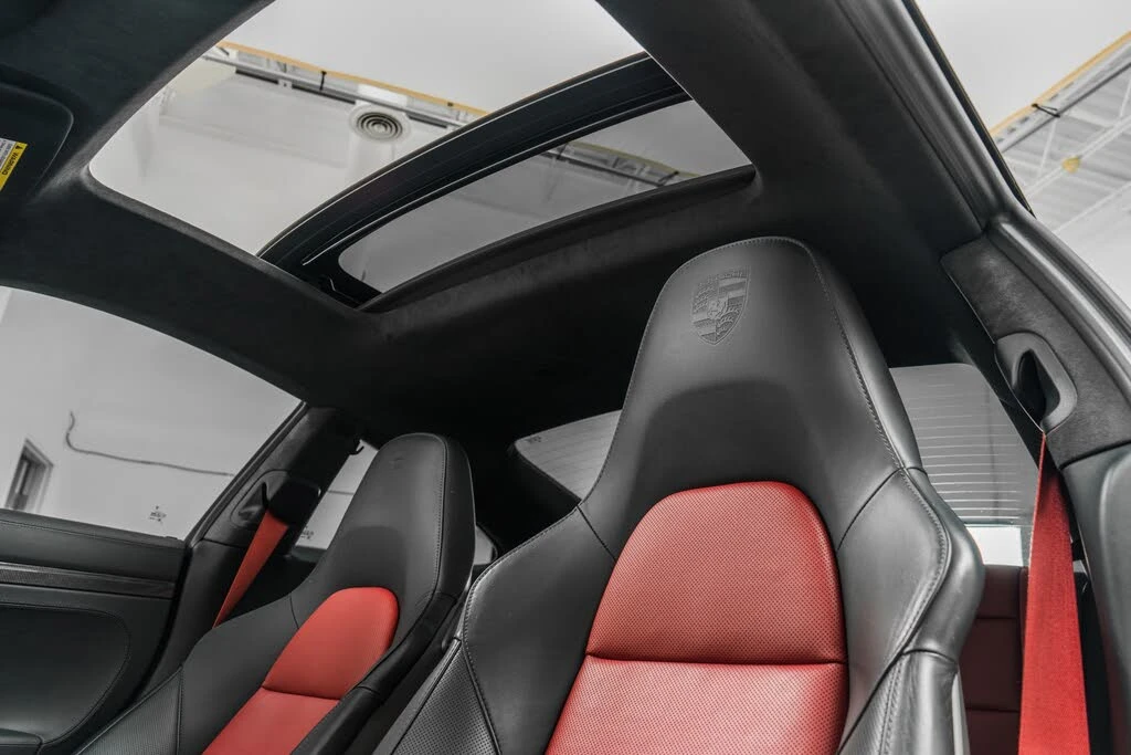 2019 Porsche 991 Turbo - Image 18 of 31