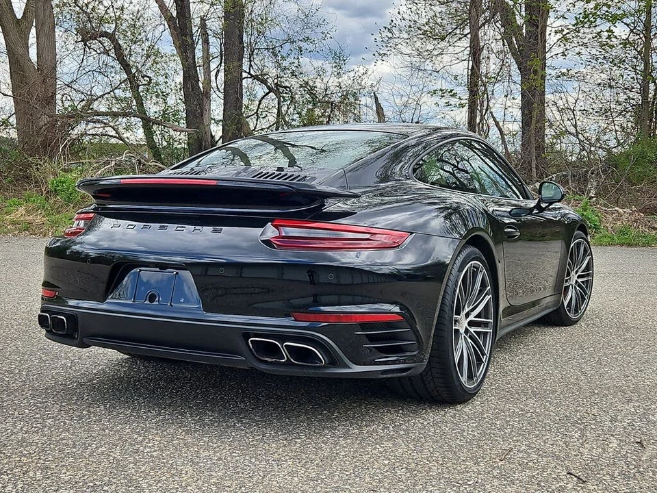 2019 Porsche 991 Turbo - Image 7 of 31