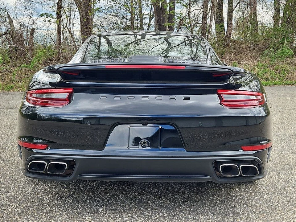 2019 Porsche 991 Turbo - Image 6 of 31