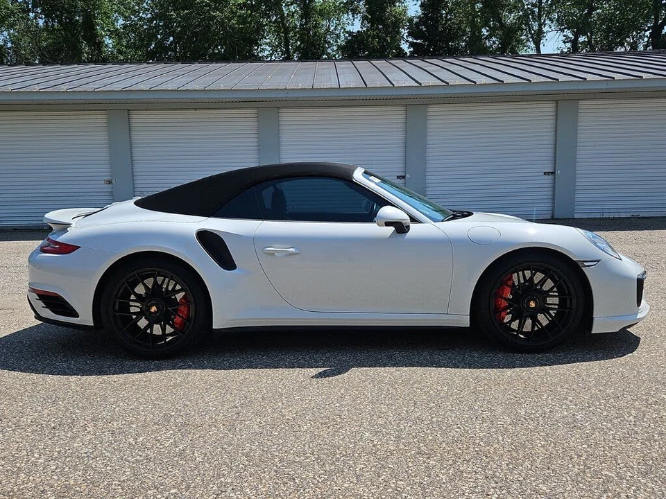 2019 Porsche 991 Turbo S - Image 8 of 31