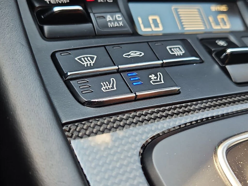 2019 Porsche 991 Turbo S - Image 24 of 31