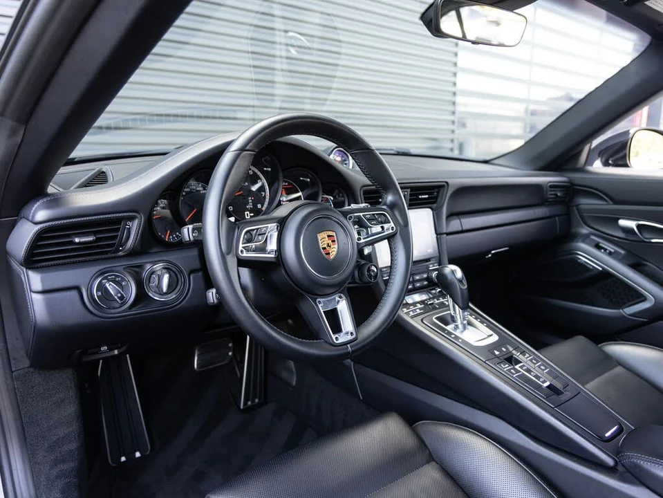2019 Porsche 991 Turbo S - Image 4 of 31