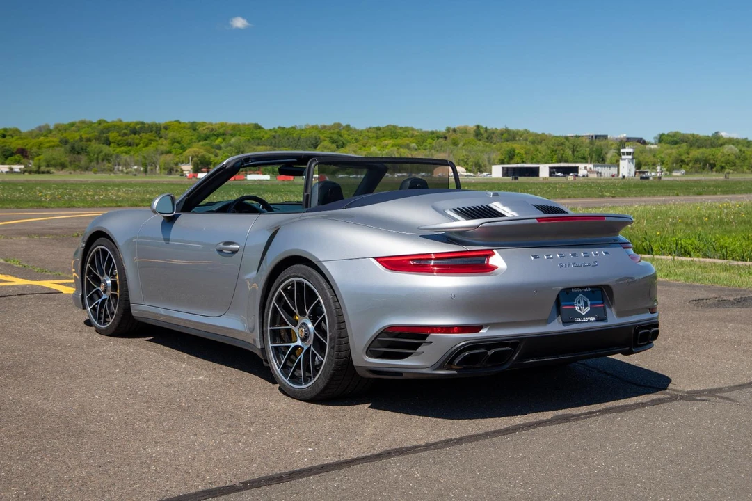 2019 Porsche 991 Turbo S - Image 5 of 15