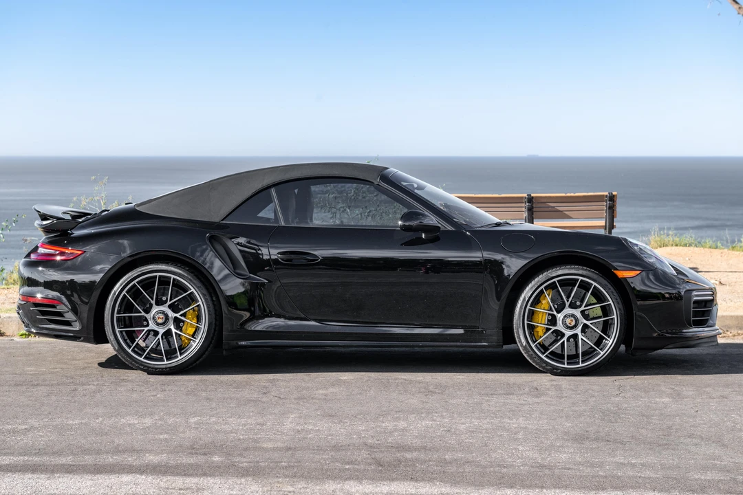 2019 Porsche 991 Turbo S - Image 9 of 31