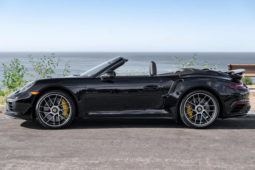 2019 Porsche 991 Turbo S - Image 3 of 31