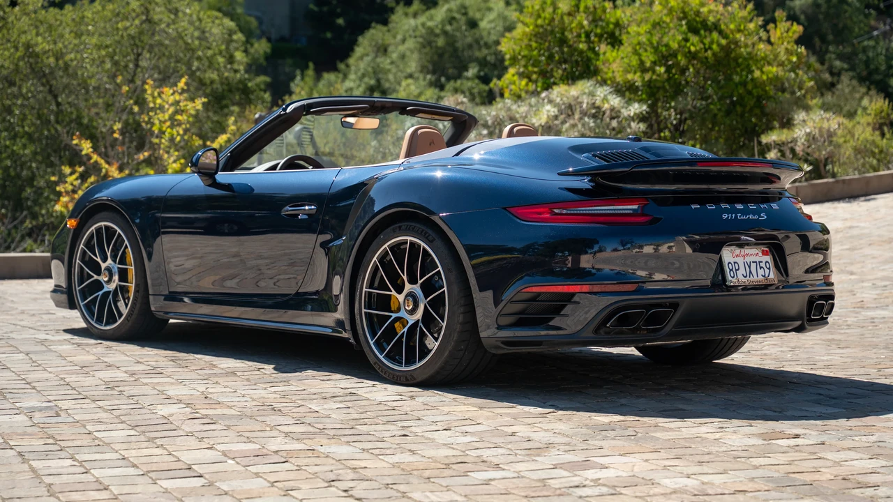 2019 Porsche 991 Turbo S - Image 7 of 31