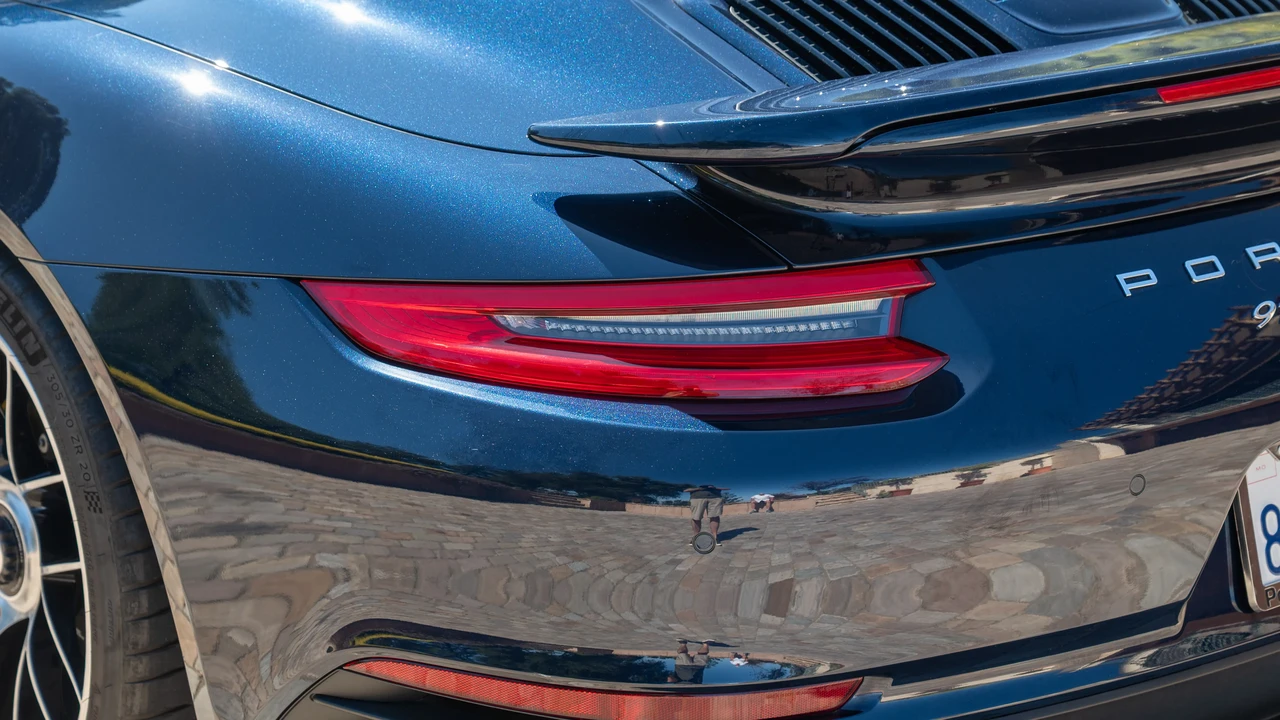 2019 Porsche 991 Turbo S - Image 24 of 31