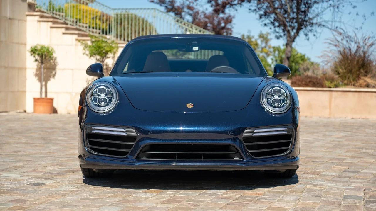 2019 Porsche 991 Turbo S - Image 11 of 31