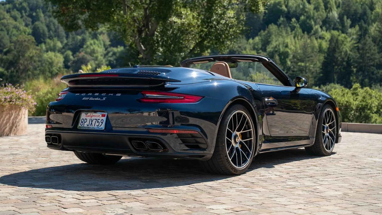 2019 Porsche 991 Turbo S - Image 5 of 31