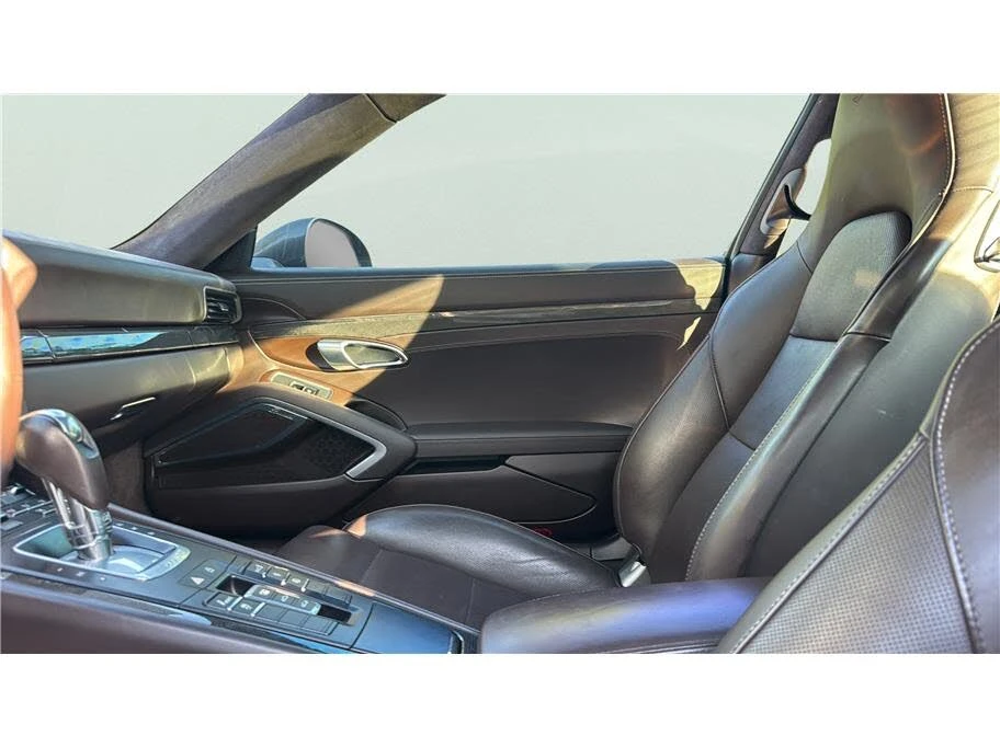 2019 Porsche 991 Turbo S - Image 19 of 31