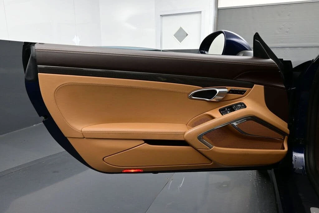 2019 Porsche 991 Turbo S - Image 7 of 30