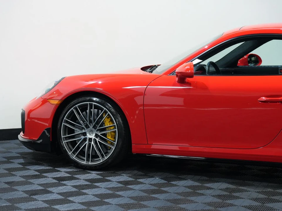 2019 Porsche 991 Turbo S - Image 19 of 31