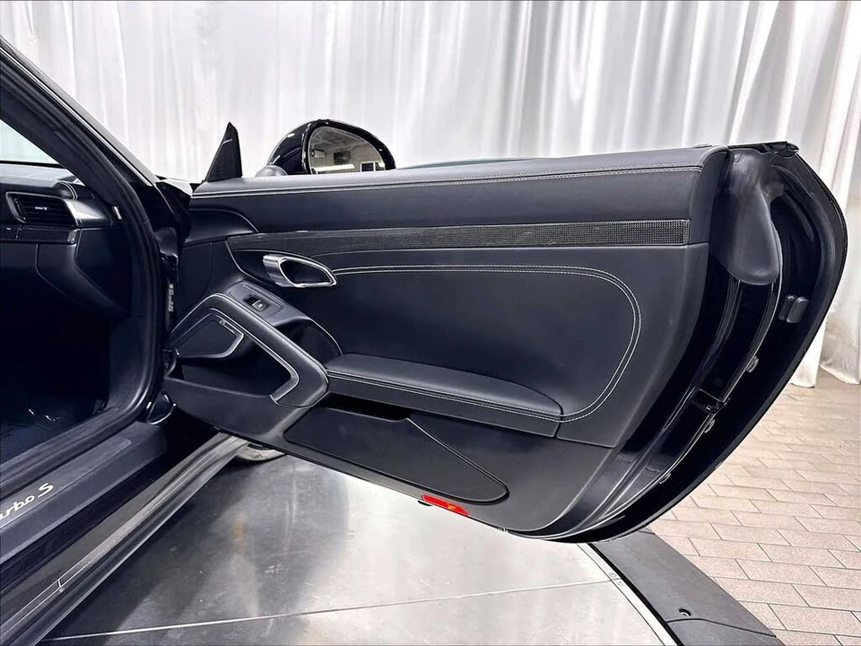 2019 Porsche 991 Turbo S - Image 26 of 31