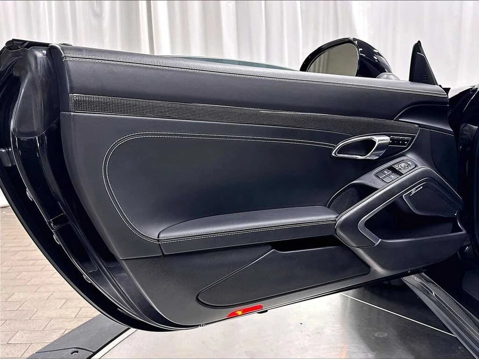 2019 Porsche 991 Turbo S - Image 23 of 31