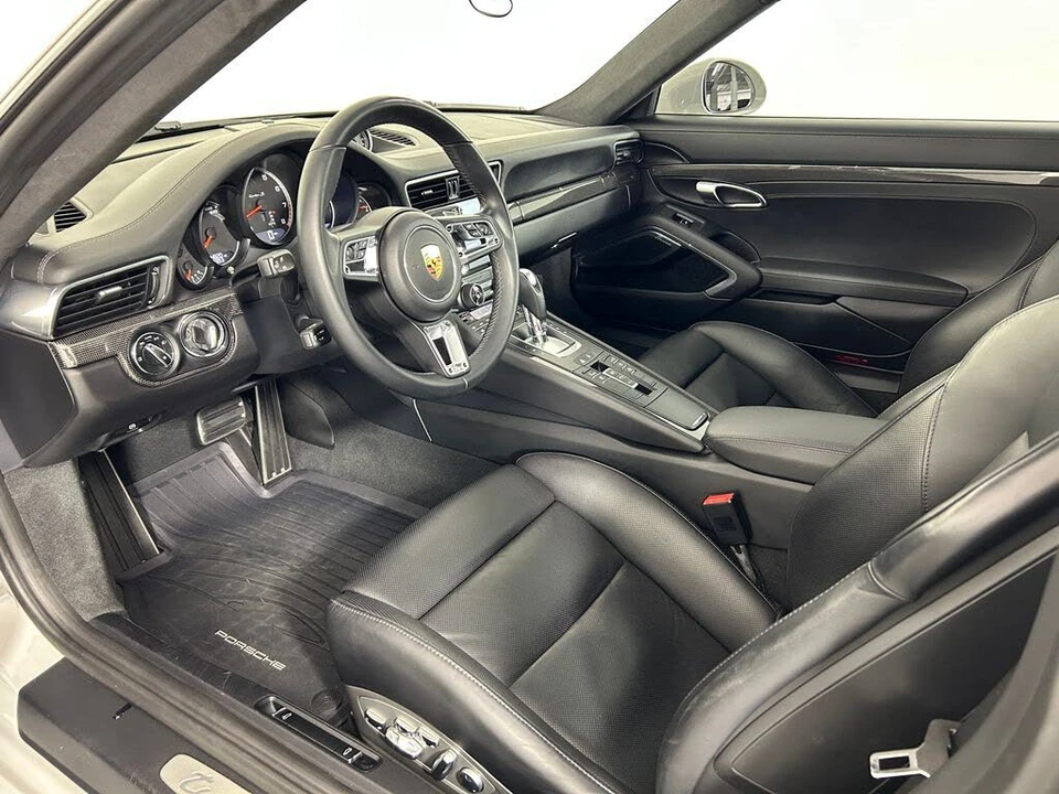 2019 Porsche 991 Turbo S - Image 4 of 30