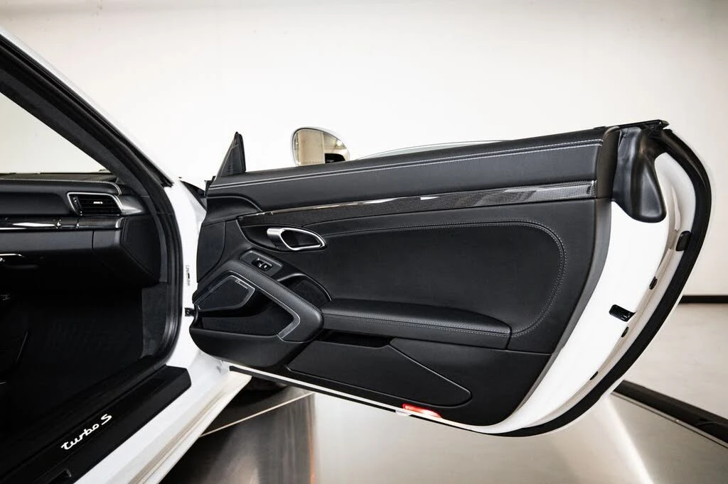 2019 Porsche 991 Turbo S - Image 27 of 30