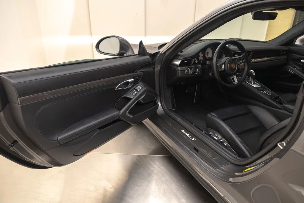 2019 Porsche 991 Turbo S - Image 15 of 31