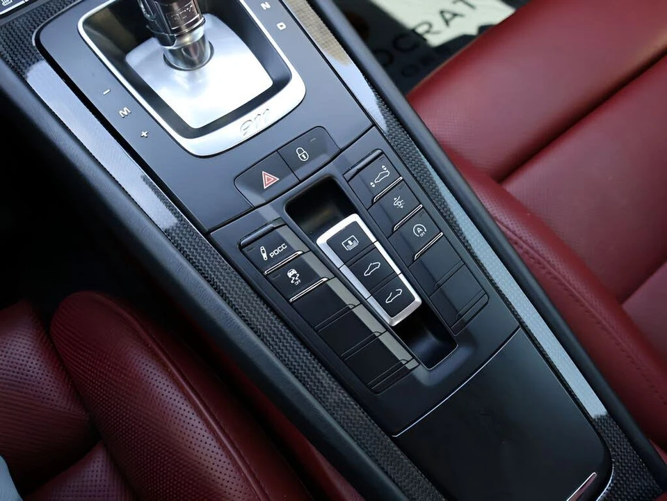 2019 Porsche 991 Turbo S - Image 25 of 31