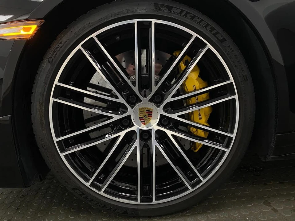 2019 Porsche 991 Turbo S - Image 15 of 31