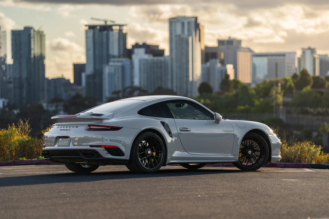 2019 Porsche 991 Turbo S - Image 24 of 31
