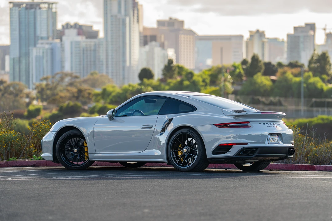 2019 Porsche 991 Turbo S - Image 17 of 31