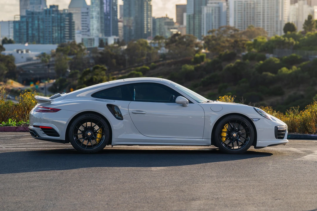 2019 Porsche 991 Turbo S - Image 27 of 31