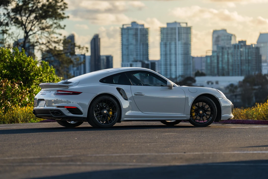 2019 Porsche 991 Turbo S - Image 25 of 31