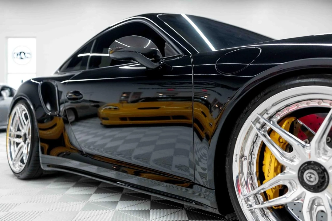 2019 Porsche 991 Turbo S - Image 17 of 31