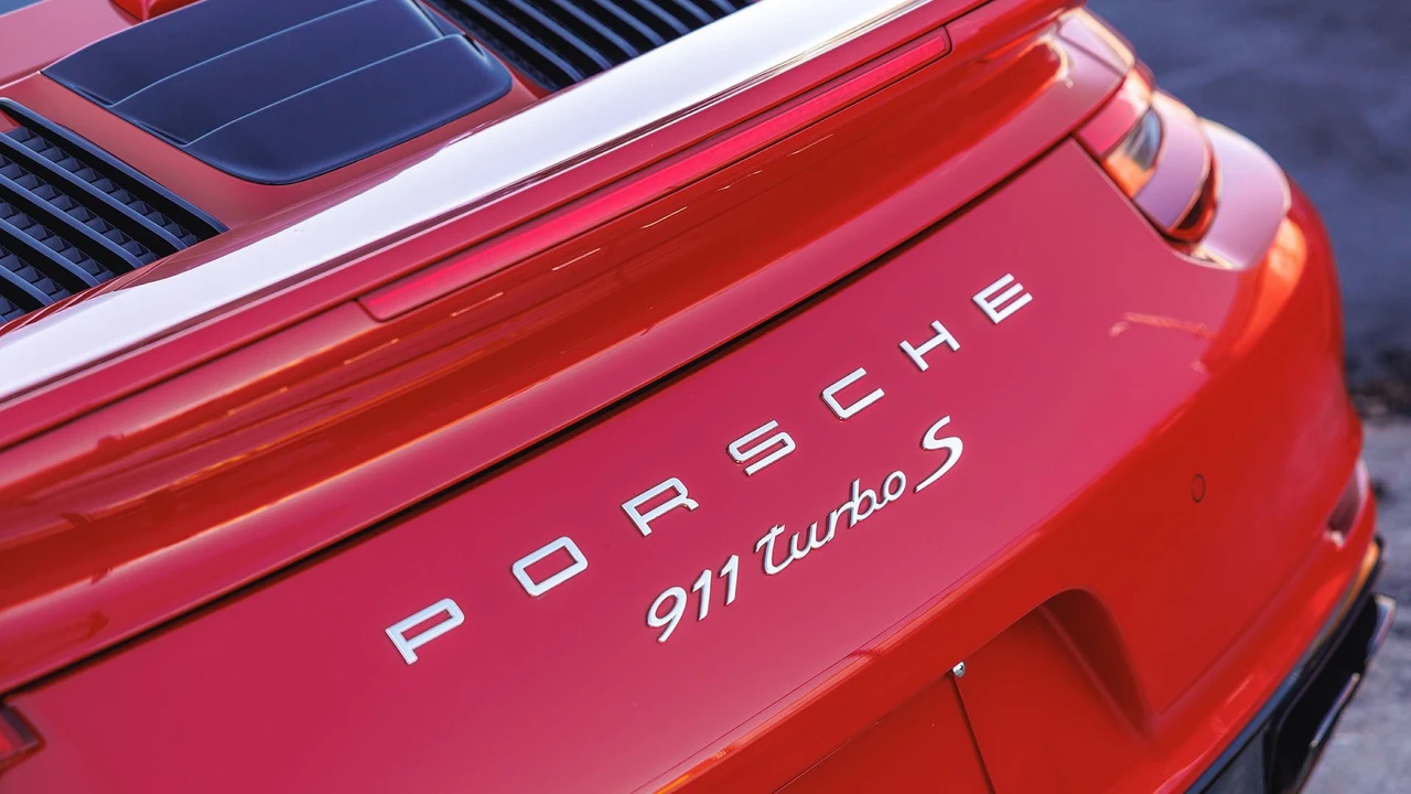 2019 Porsche 991 Turbo S - Image 23 of 31