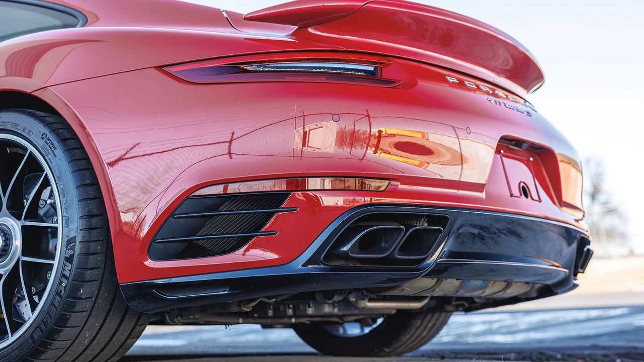 2019 Porsche 991 Turbo S - Image 19 of 31