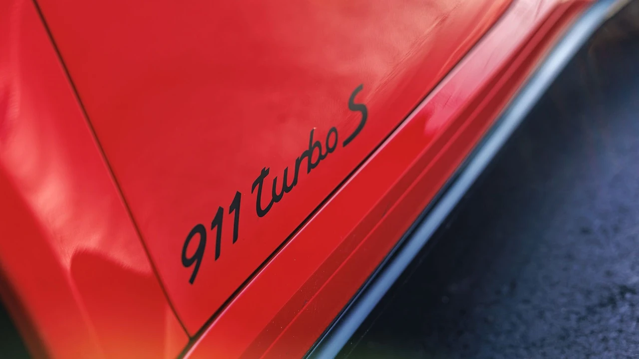 2019 Porsche 991 Turbo S - Image 9 of 31