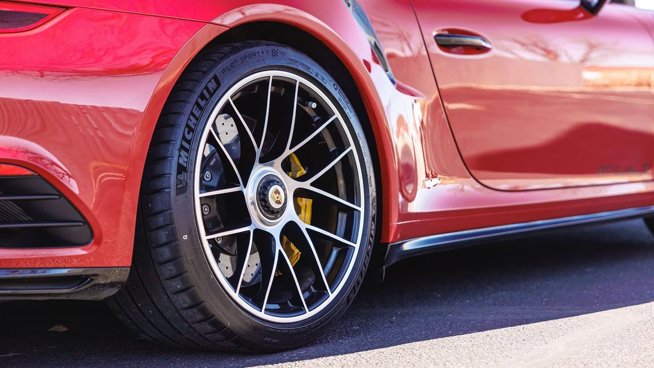 2019 Porsche 991 Turbo S - Image 12 of 31