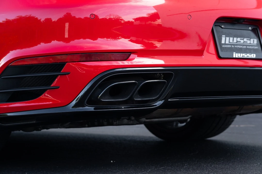 2019 Porsche - Image 27 of 31