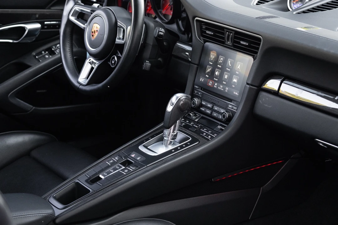 2019 Porsche - Image 8 of 31