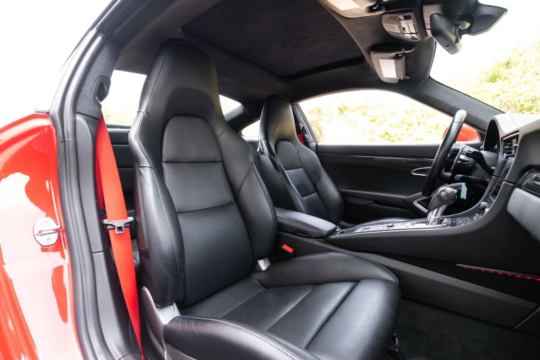 2019 Porsche - Image 7 of 31