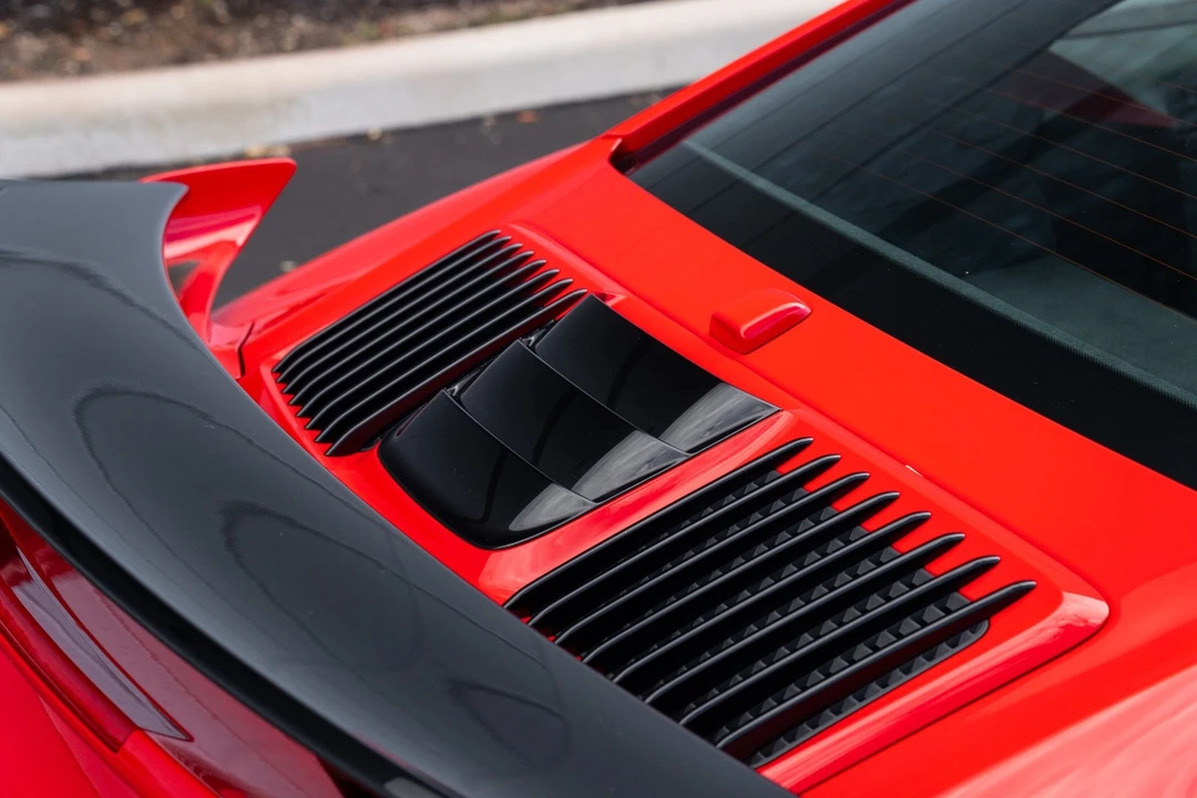 2019 Porsche - Image 18 of 31