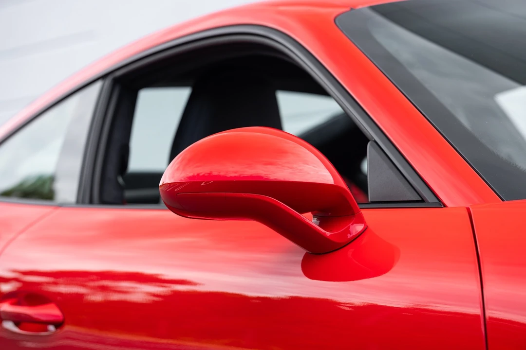 2019 Porsche - Image 10 of 31