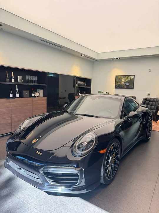 2019 Porsche 991 Turbo S - Image 2 of 5