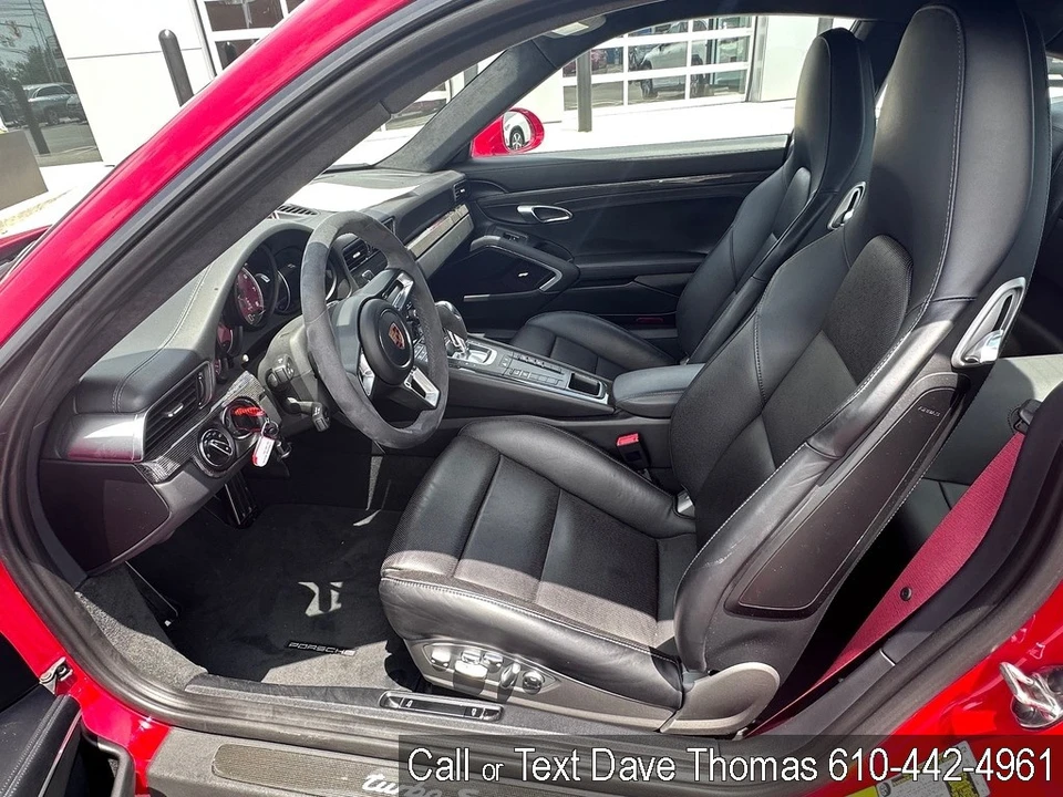 2019 Porsche - Image 8 of 24