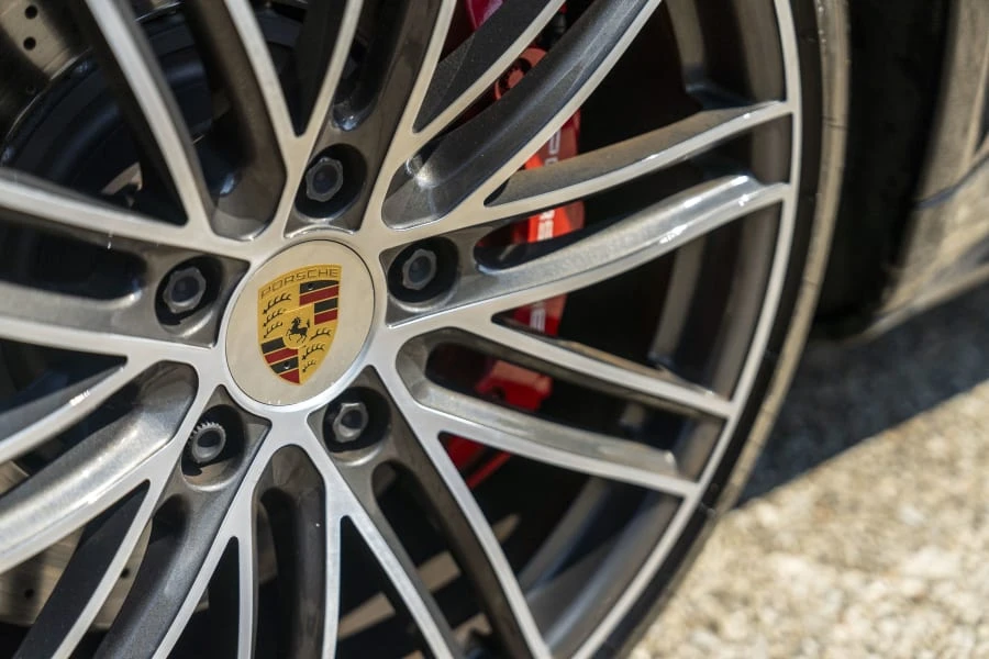 2019 Porsche 991 Turbo - Image 9 of 31
