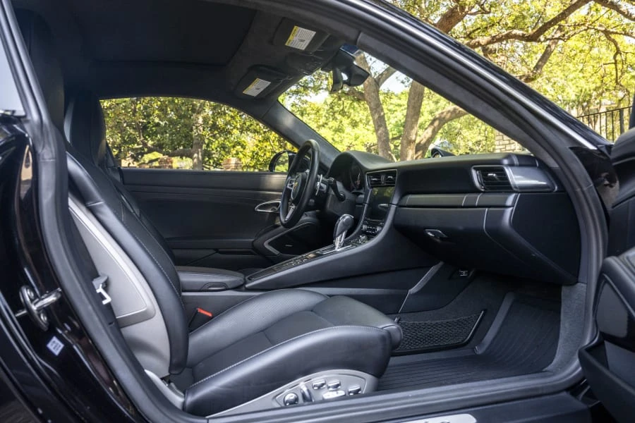 2019 Porsche 991 Turbo - Image 17 of 31