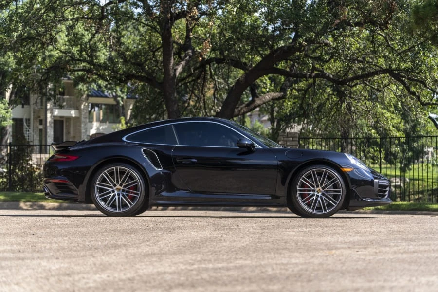2019 Porsche 991 Turbo - Image 2 of 31