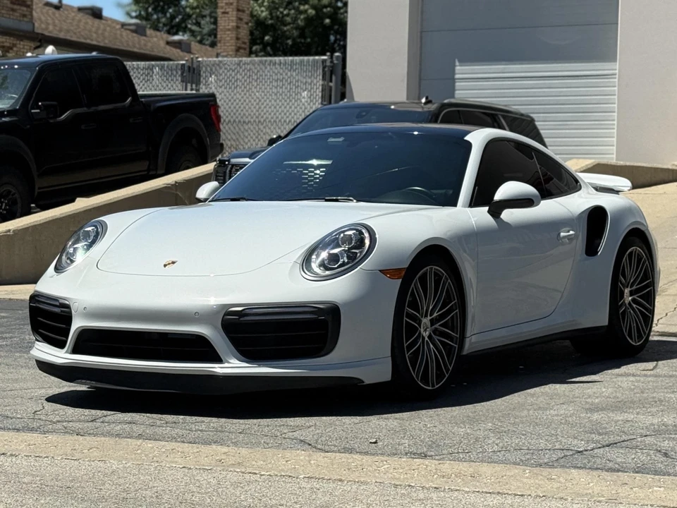 2019 Porsche 991 Turbo - Image 4 of 31
