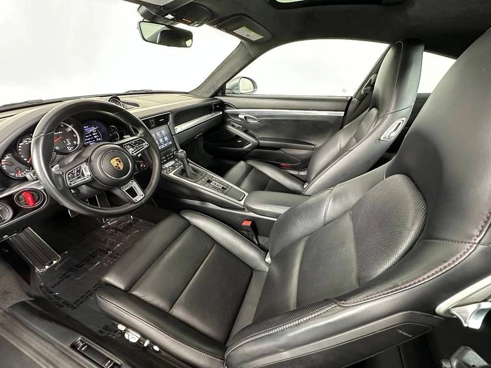 2019 Porsche 991 Turbo - Image 4 of 5