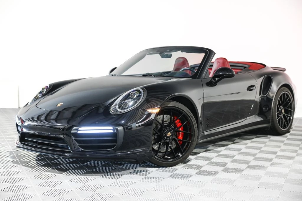 2019 Porsche - Image 10 of 31