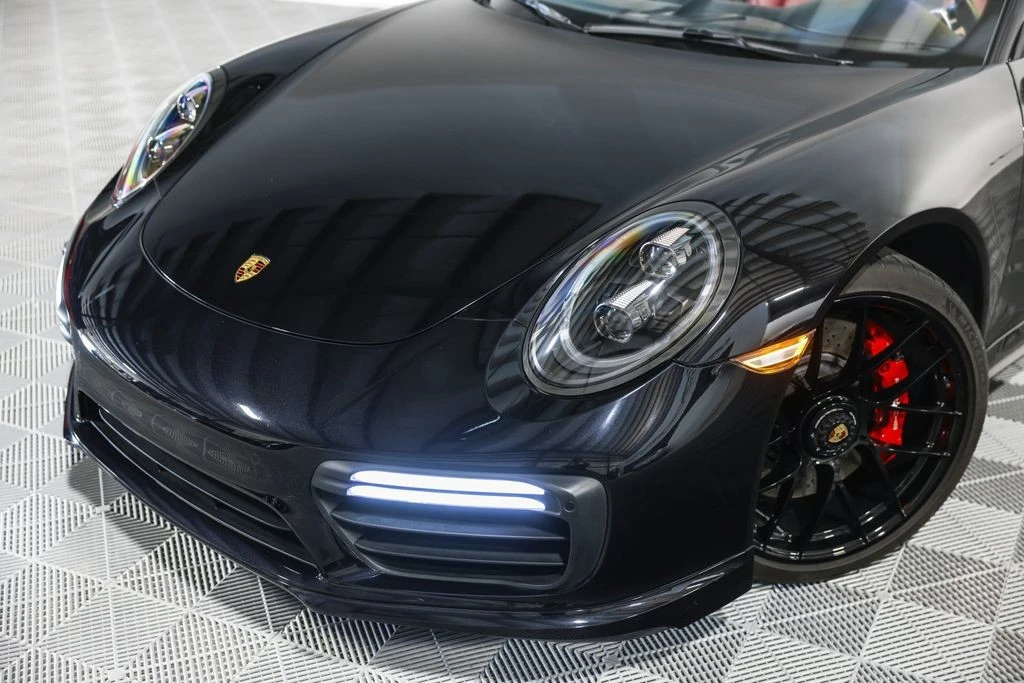 2019 Porsche - Image 13 of 31