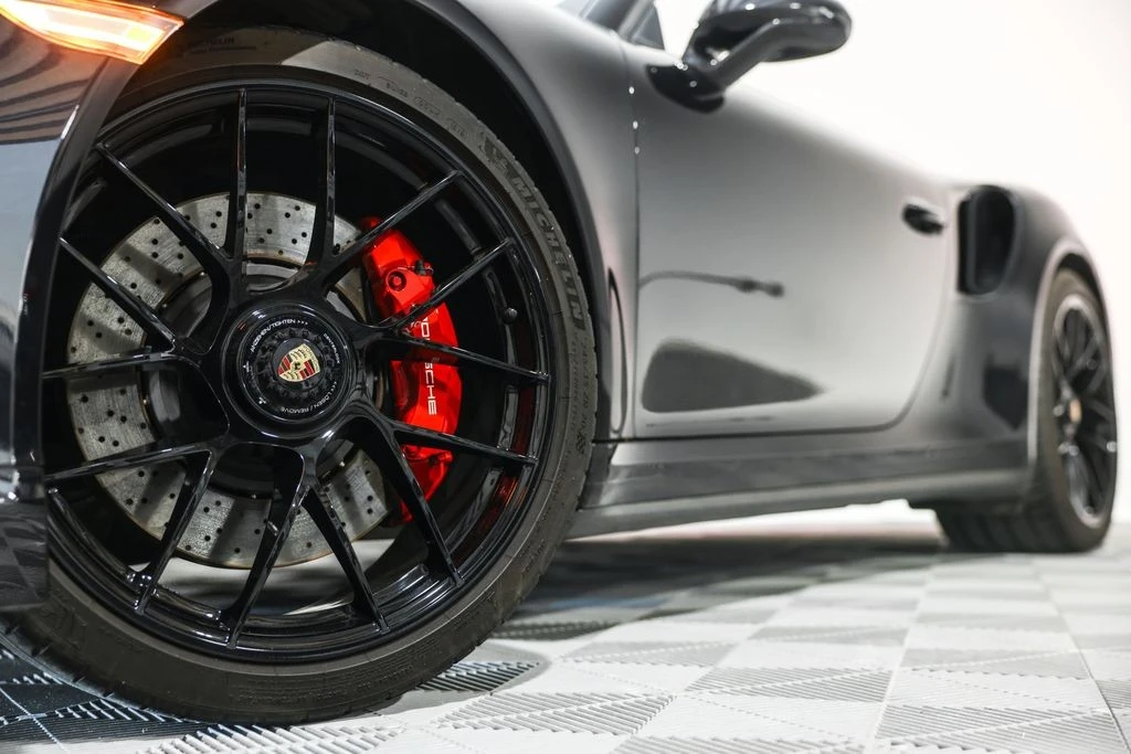2019 Porsche - Image 12 of 31