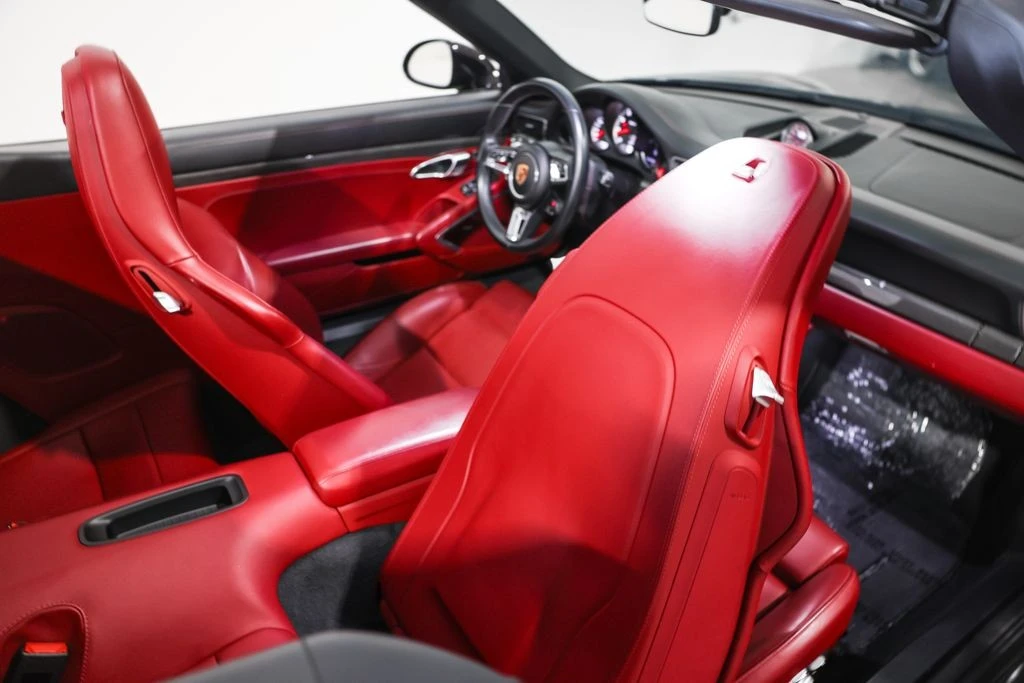 2019 Porsche - Image 31 of 31